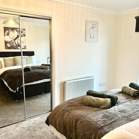 Central Cosy Riverview Apartment 2 Bed, 2 Bath, Free Parking / Wifi Inverness Exterior photo